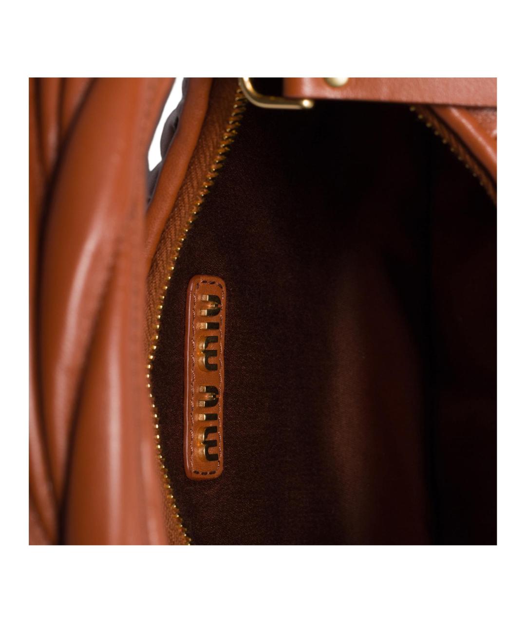 MIU MIU Коричневая кожаная сумка через плечо, фото 4