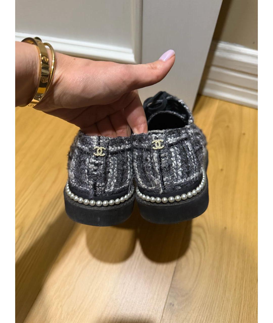 CHANEL Серые текстильные кеды, фото 4