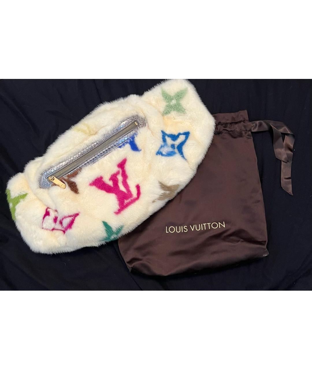 LOUIS VUITTON Белая меховая поясная сумка, фото 2