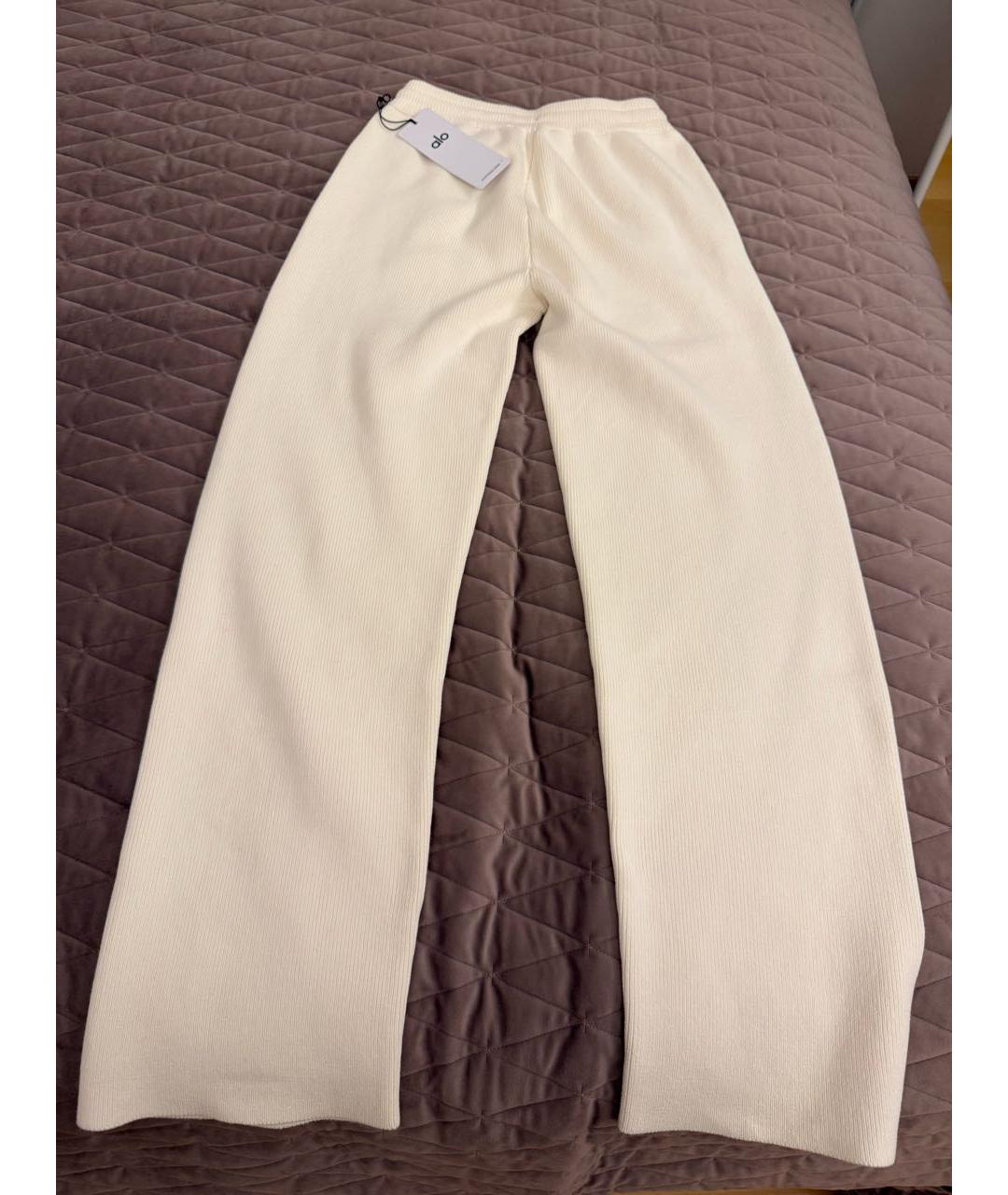 ALO YOGA Белые хлопко-эластановые спортивные брюки и шорты, фото 7