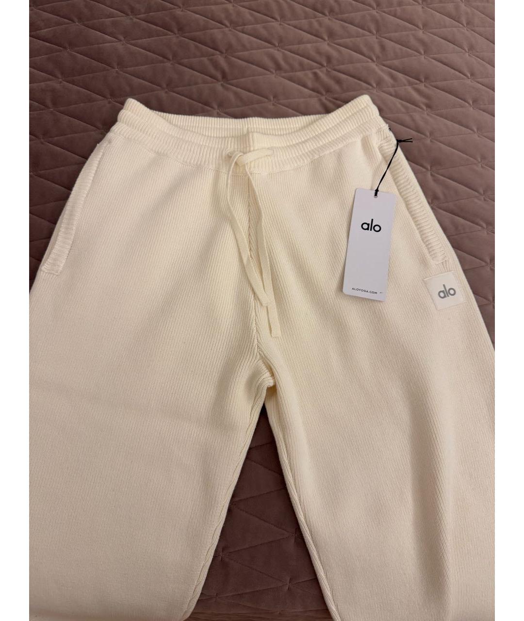 ALO YOGA Белые хлопко-эластановые спортивные брюки и шорты, фото 3