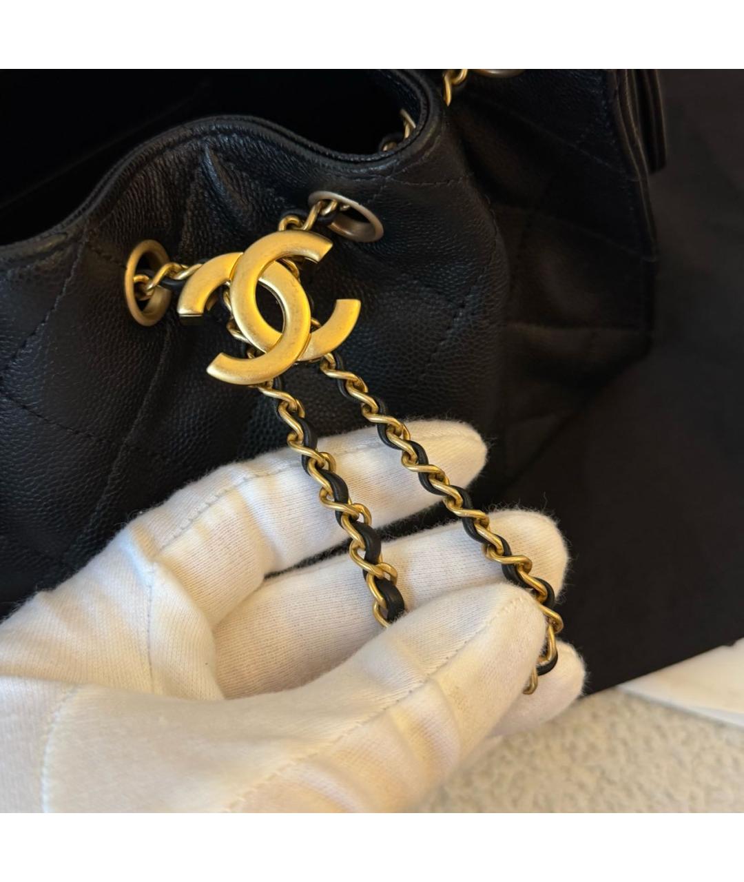 CHANEL Черная кожаная сумка через плечо, фото 5