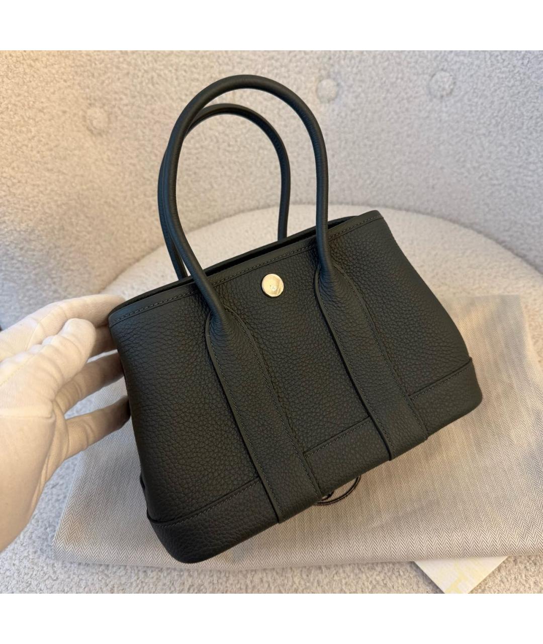 HERMES Хаки кожаная сумка с короткими ручками, фото 3