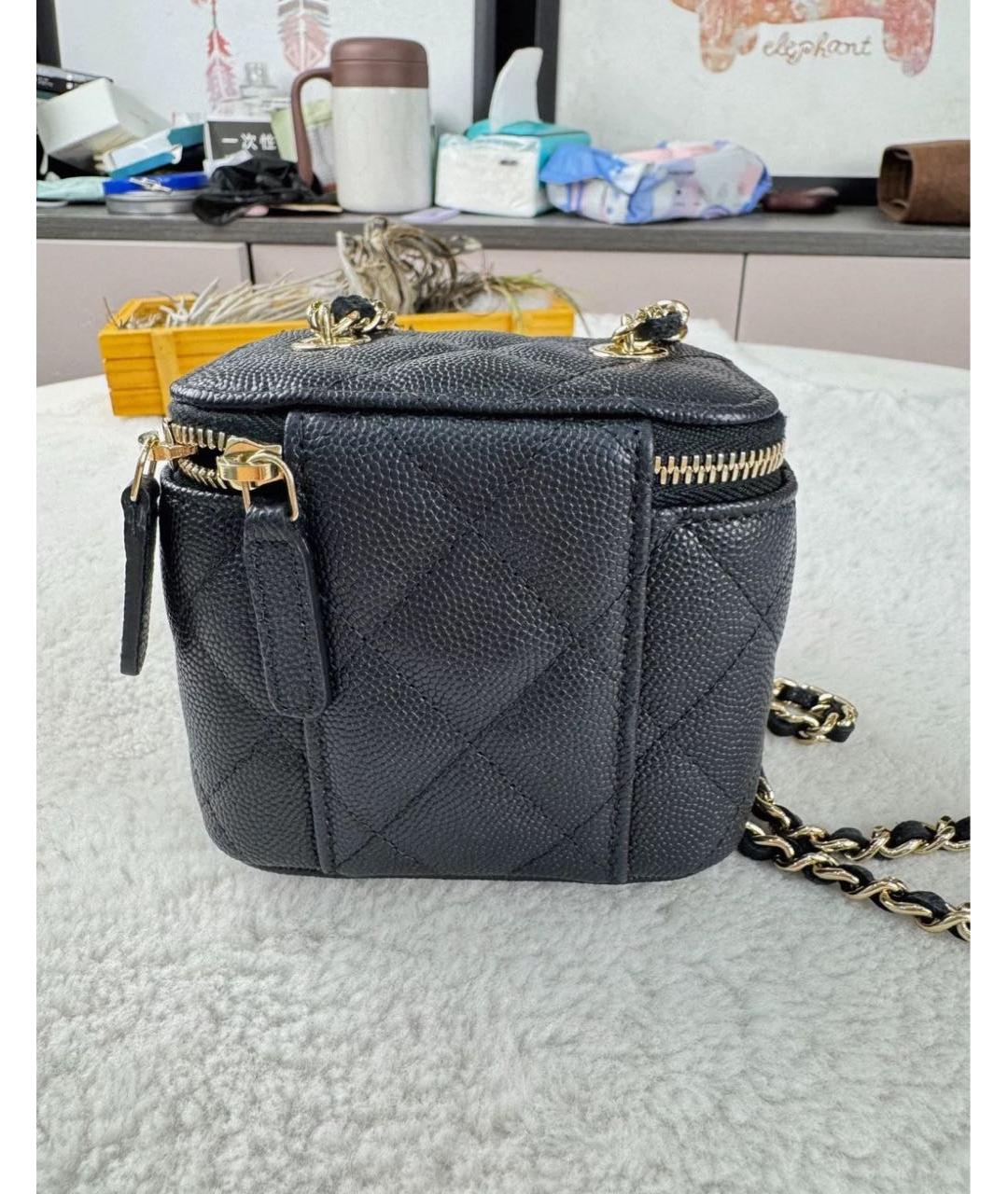 CHANEL Черная кожаная сумка через плечо, фото 3