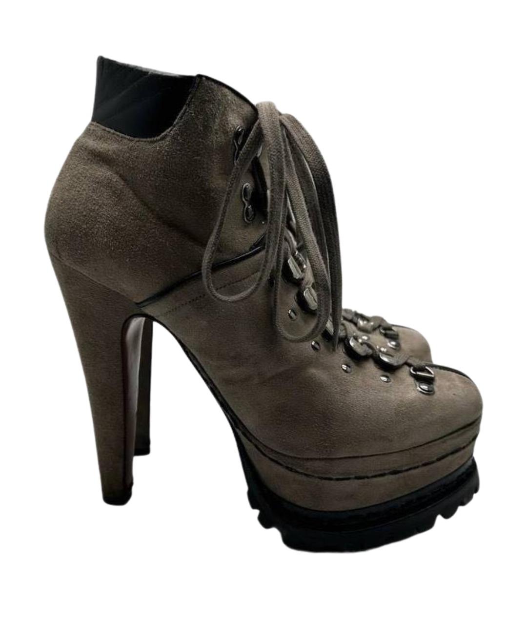 ALAIA Бежевые замшевые туфли, фото 1