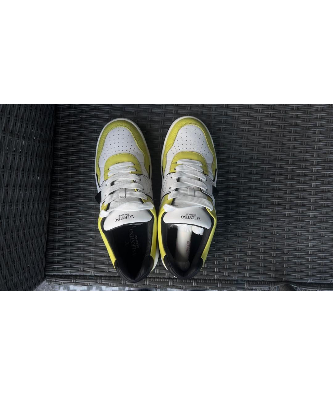 VALENTINO Белые кожаные низкие кроссовки / кеды, фото 5