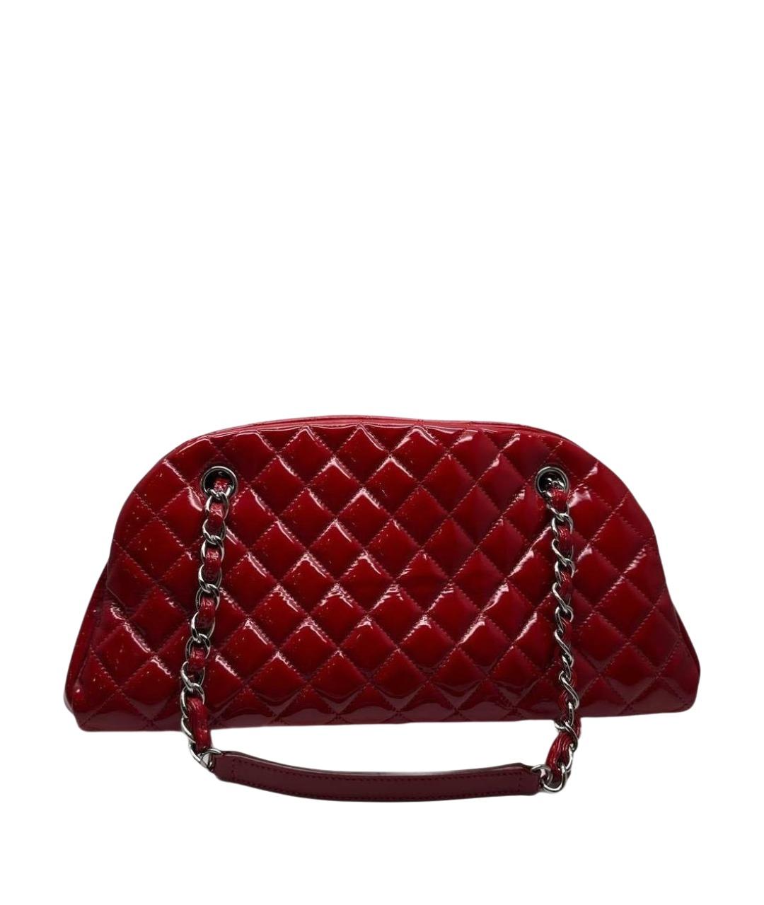 CHANEL Красная сумка через плечо из лакированной кожи, фото 1