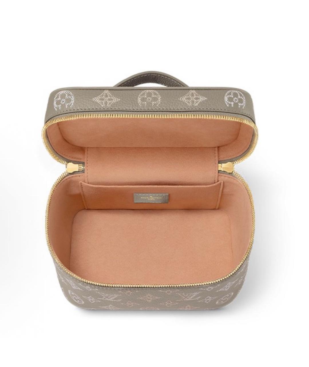 LOUIS VUITTON Бежевая косметичка, фото 4