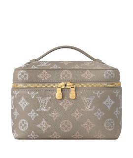 LOUIS VUITTON Косметичка