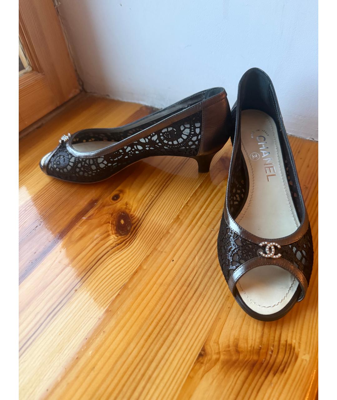 CHANEL Черные текстильные босоножки, фото 2