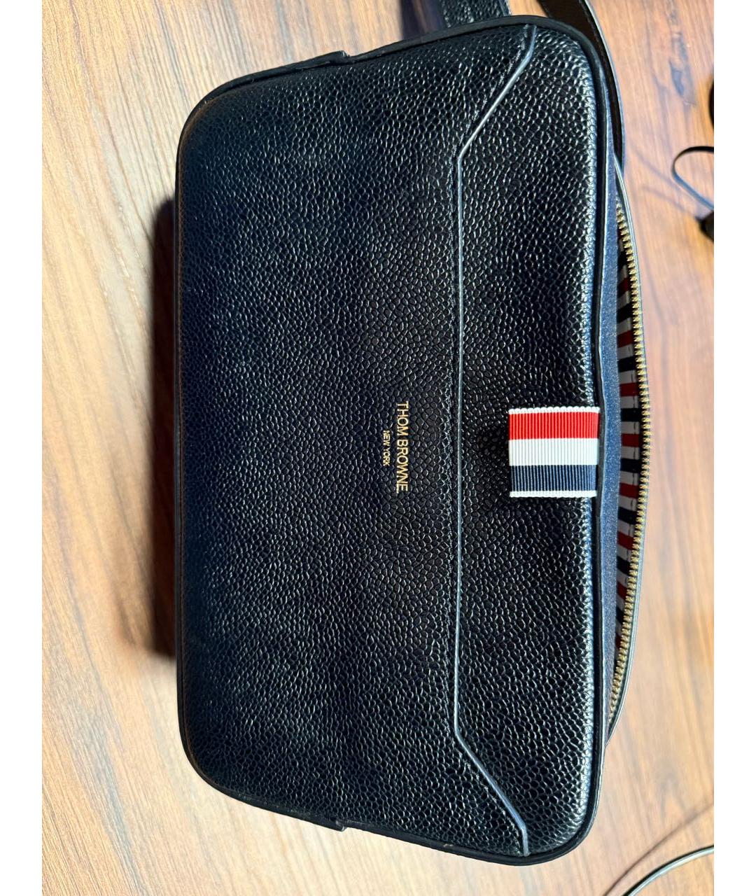 THOM BROWNE Черная кожаная поясная сумка, фото 5