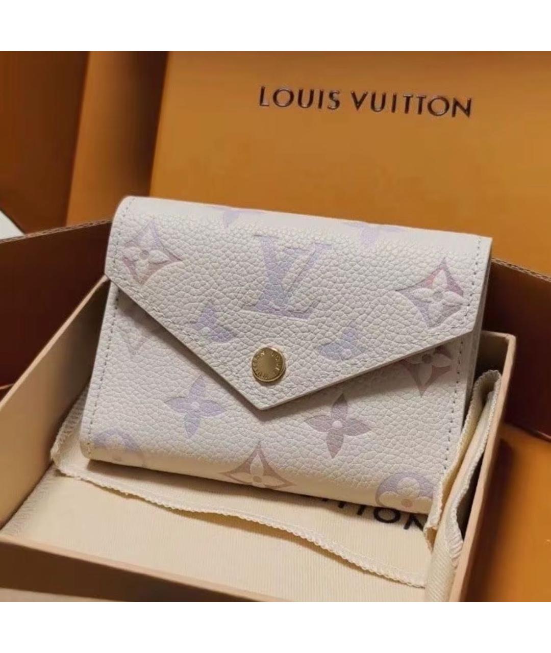LOUIS VUITTON Белый кожаный кошелек, фото 2