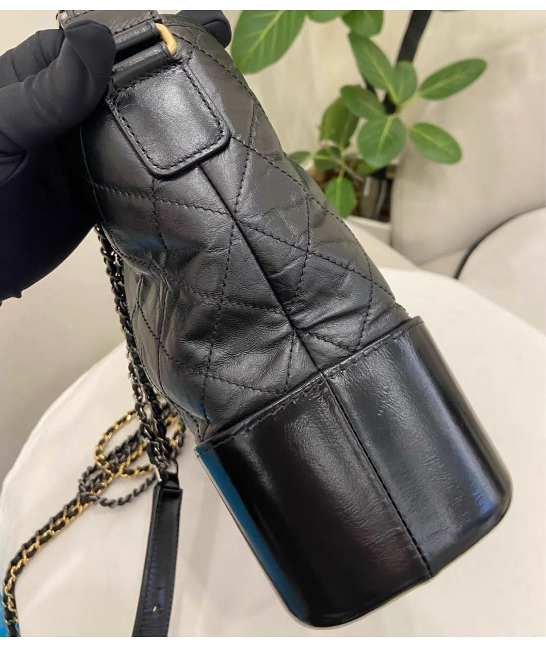 CHANEL Черная кожаная сумка через плечо, фото 3