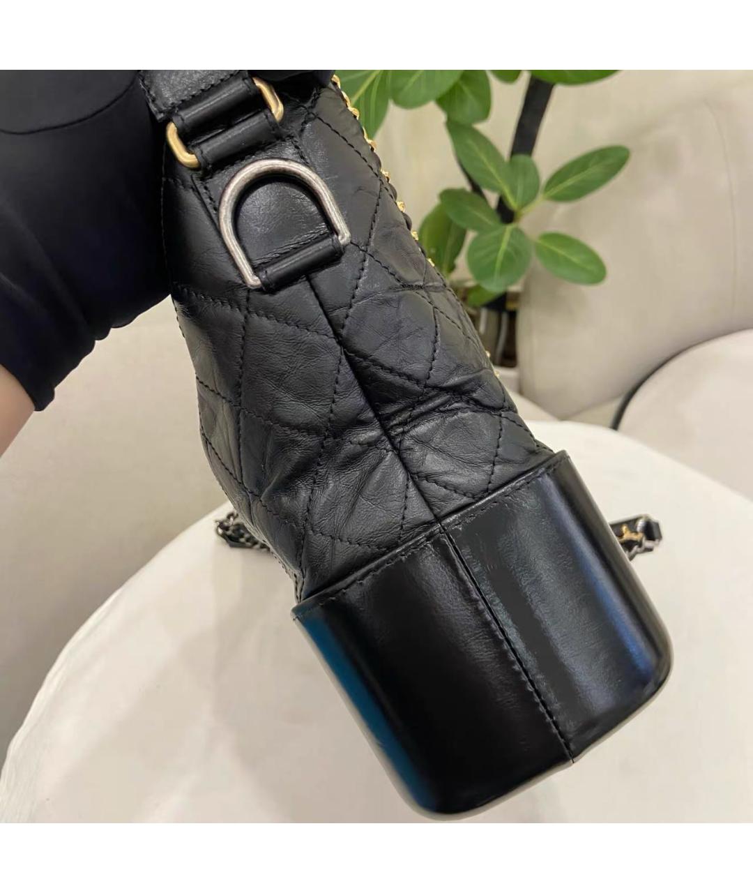 CHANEL Черная кожаная сумка через плечо, фото 4