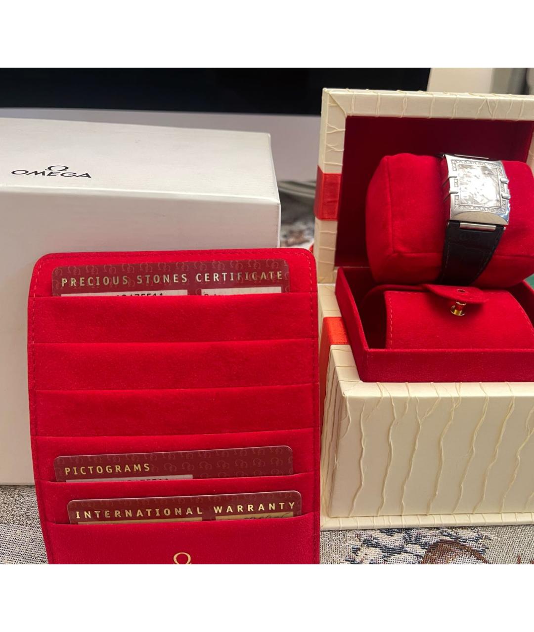 OMEGA Черные металлические часы, фото 4