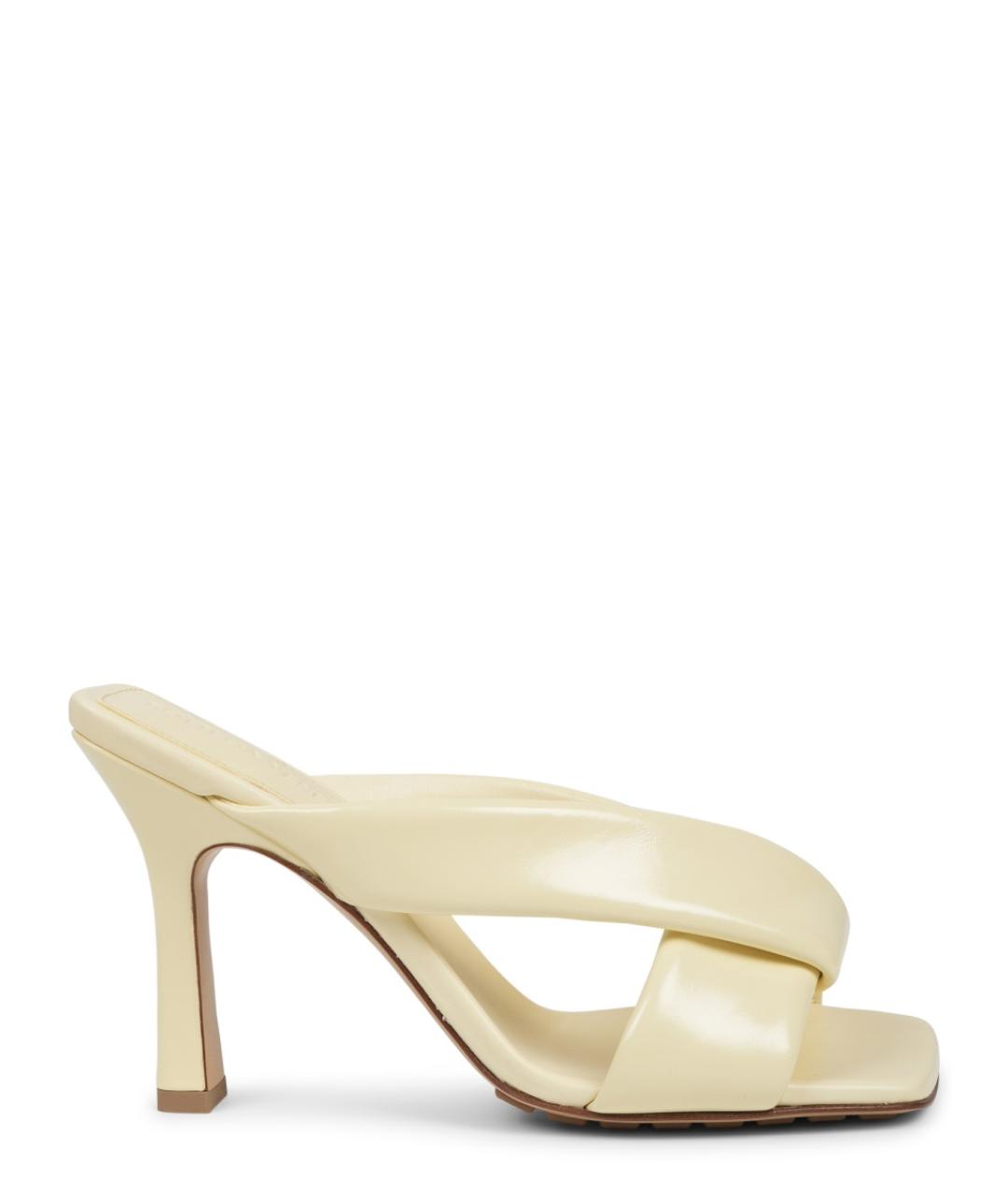 BOTTEGA VENETA Бежевые кожаные мюли, фото 1