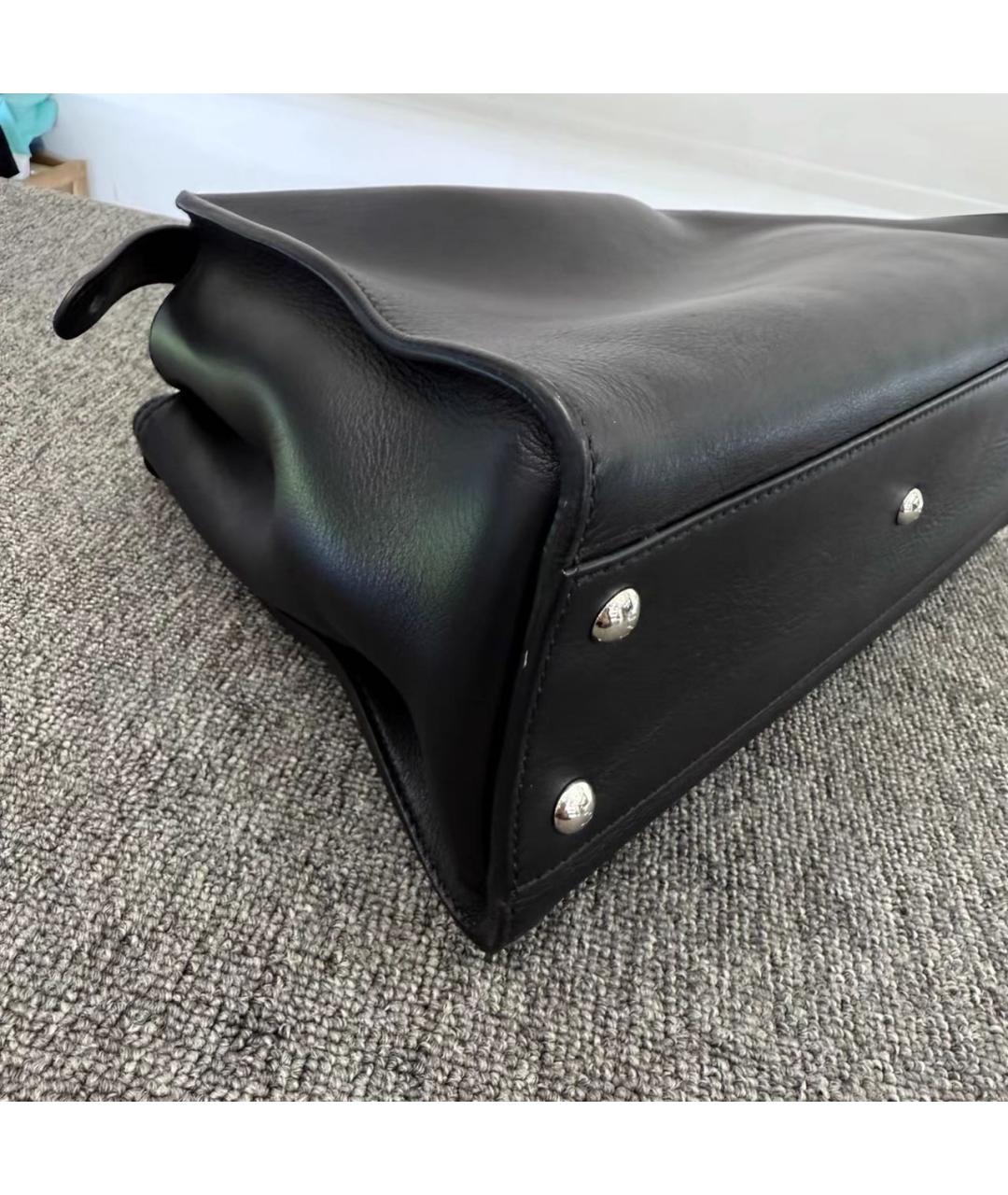 FENDI Черная кожаная сумка с короткими ручками, фото 5
