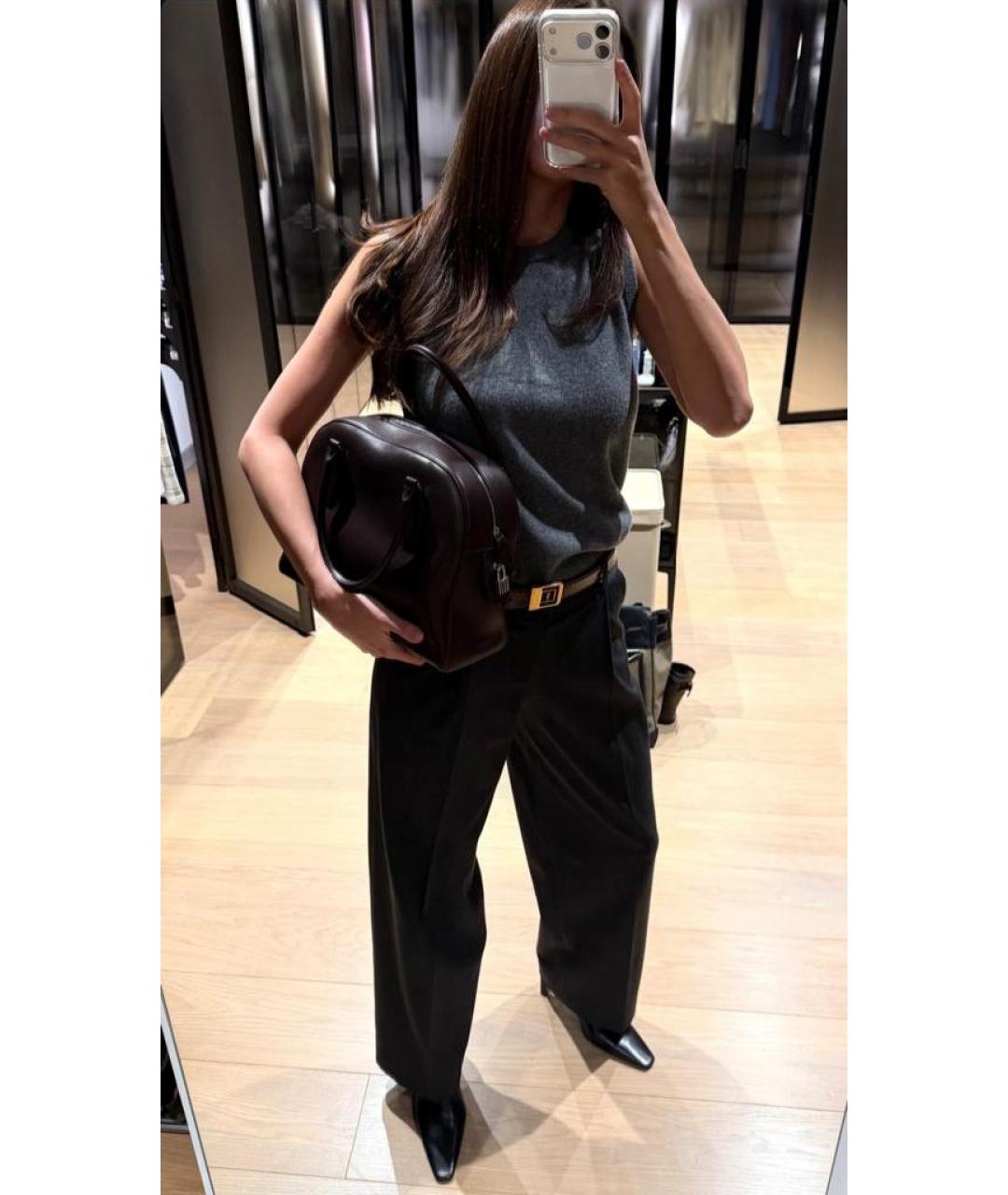 THE ROW Коричневая кожаная сумка с короткими ручками, фото 8