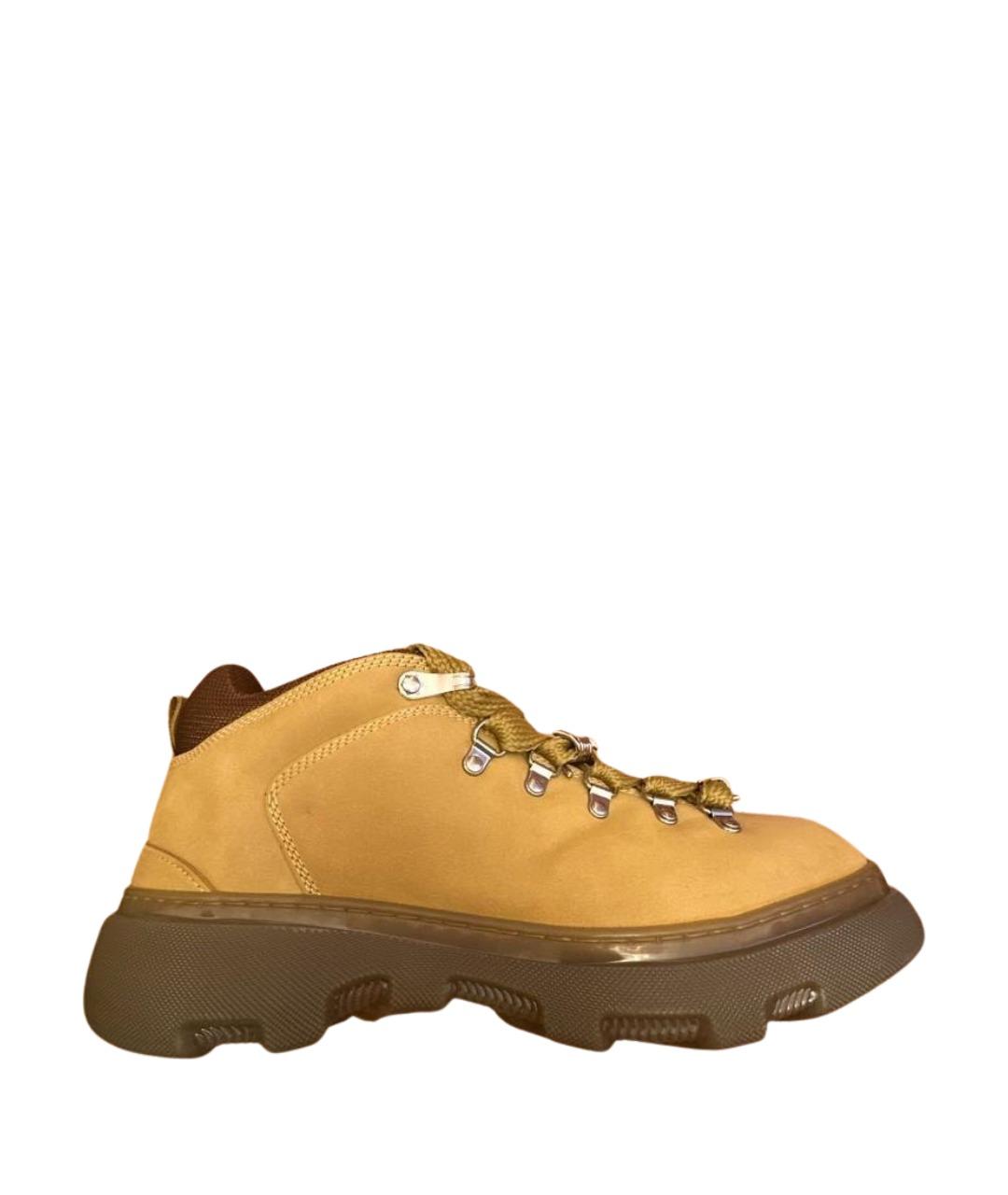 BURBERRY Горчичные кожаные низкие ботинки, фото 1