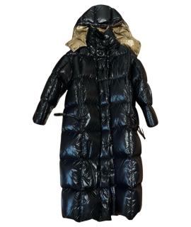 MONCLER Пуховик
