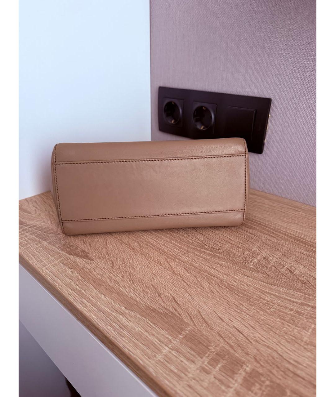 FENDI Бежевая кожаная сумка через плечо, фото 4