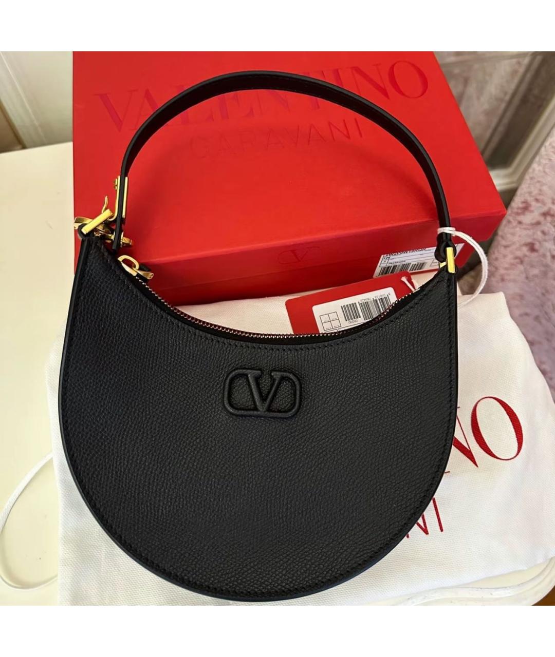 VALENTINO Черная кожаная сумка через плечо, фото 6