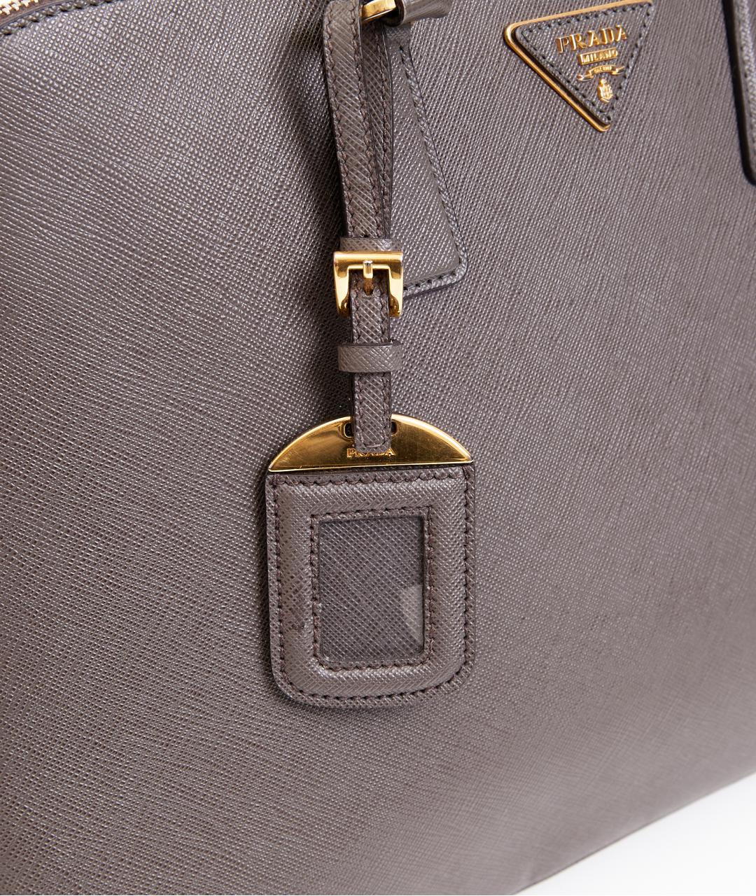PRADA Серая кожаная сумка с короткими ручками, фото 6