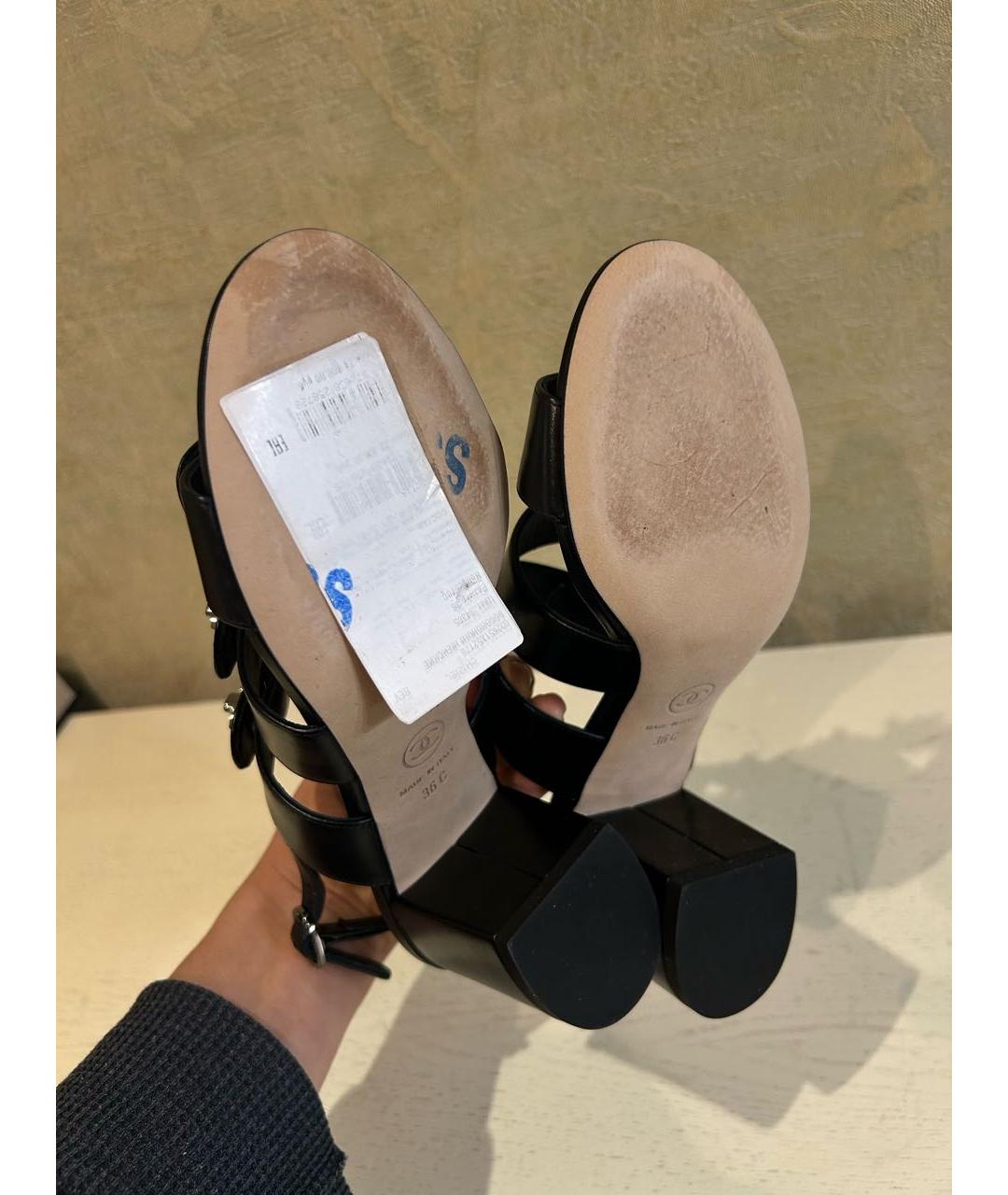 CHANEL Черные кожаные босоножки, фото 4