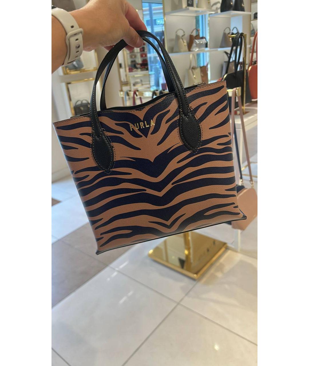 FURLA Мульти кожаная сумка с короткими ручками, фото 7