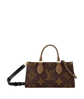 LOUIS VUITTON Сумка через плечо