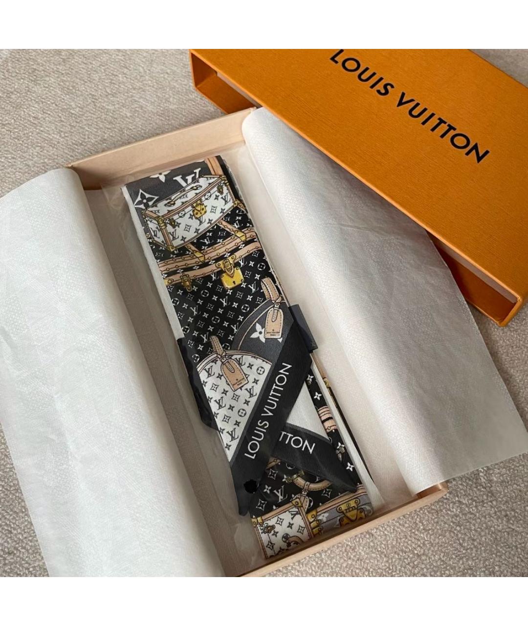 LOUIS VUITTON Белый шелковый платок, фото 2