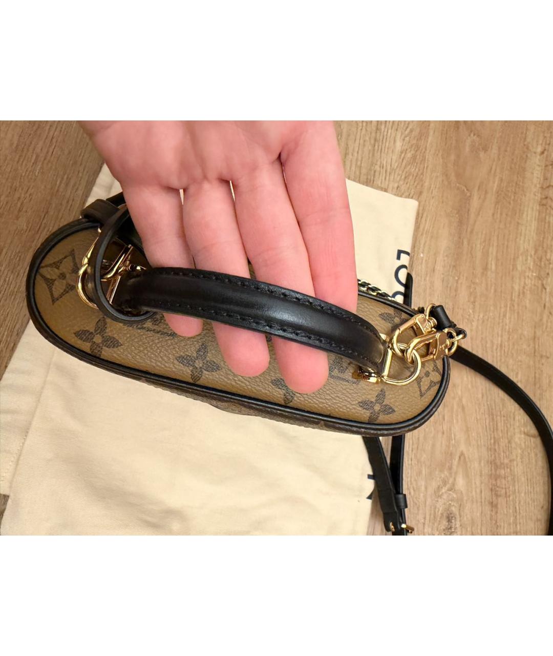 LOUIS VUITTON Коричневая кожаная сумка с короткими ручками, фото 4