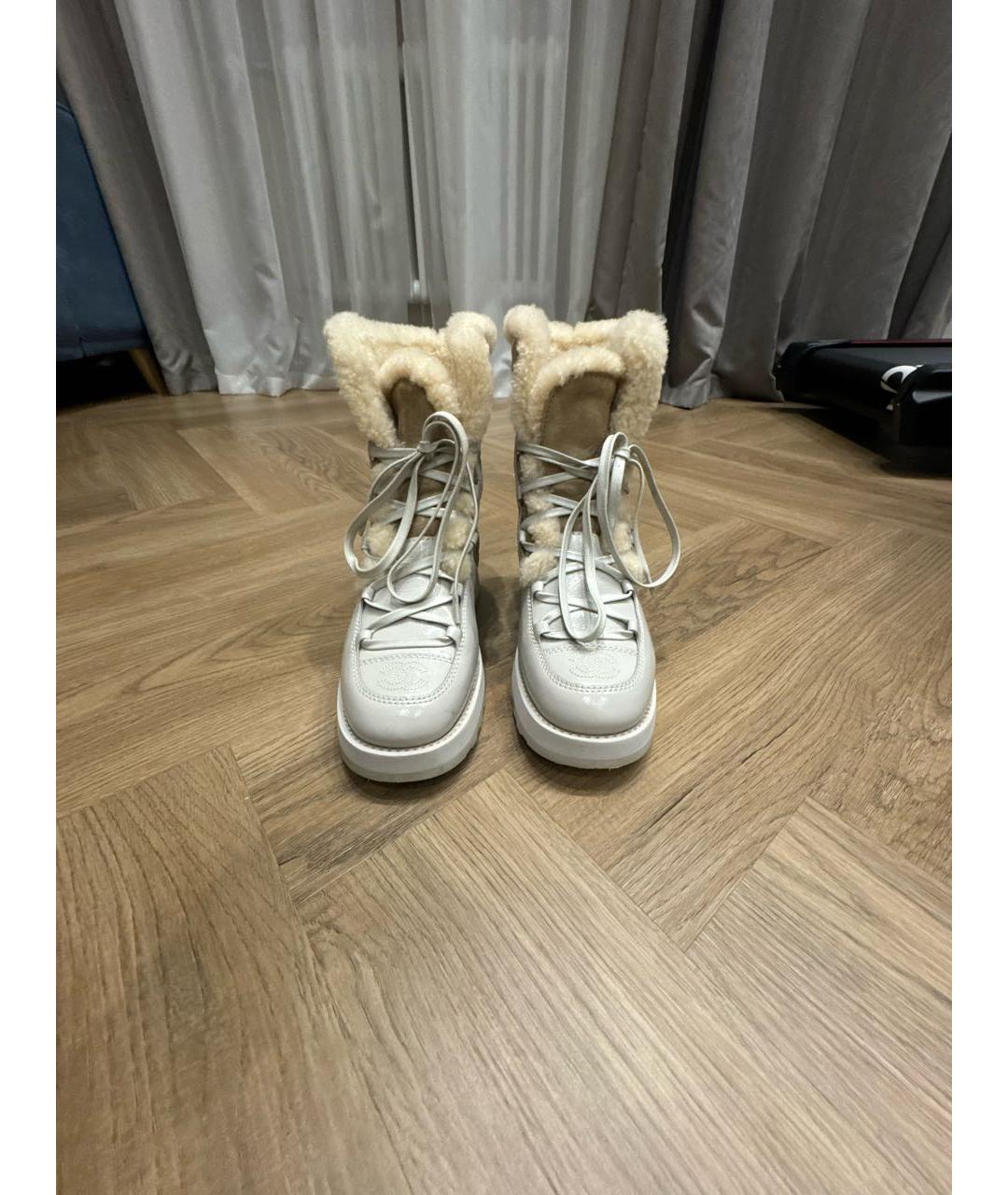 CHANEL Серые кожаные ботинки, фото 2