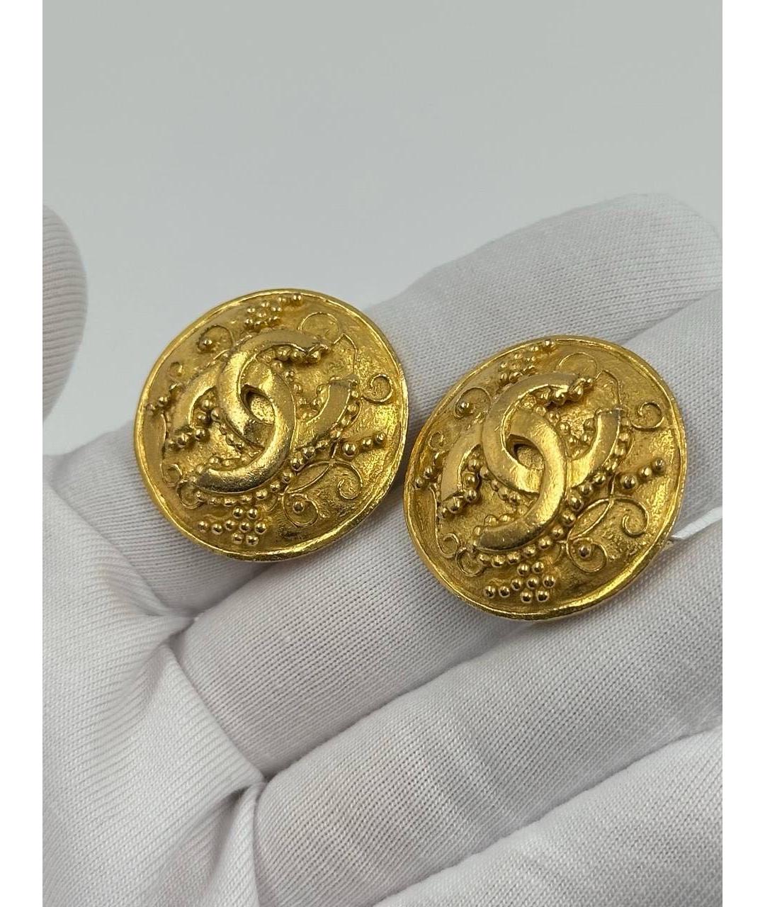 CHANEL Золотые позолоченные клипсы, фото 4
