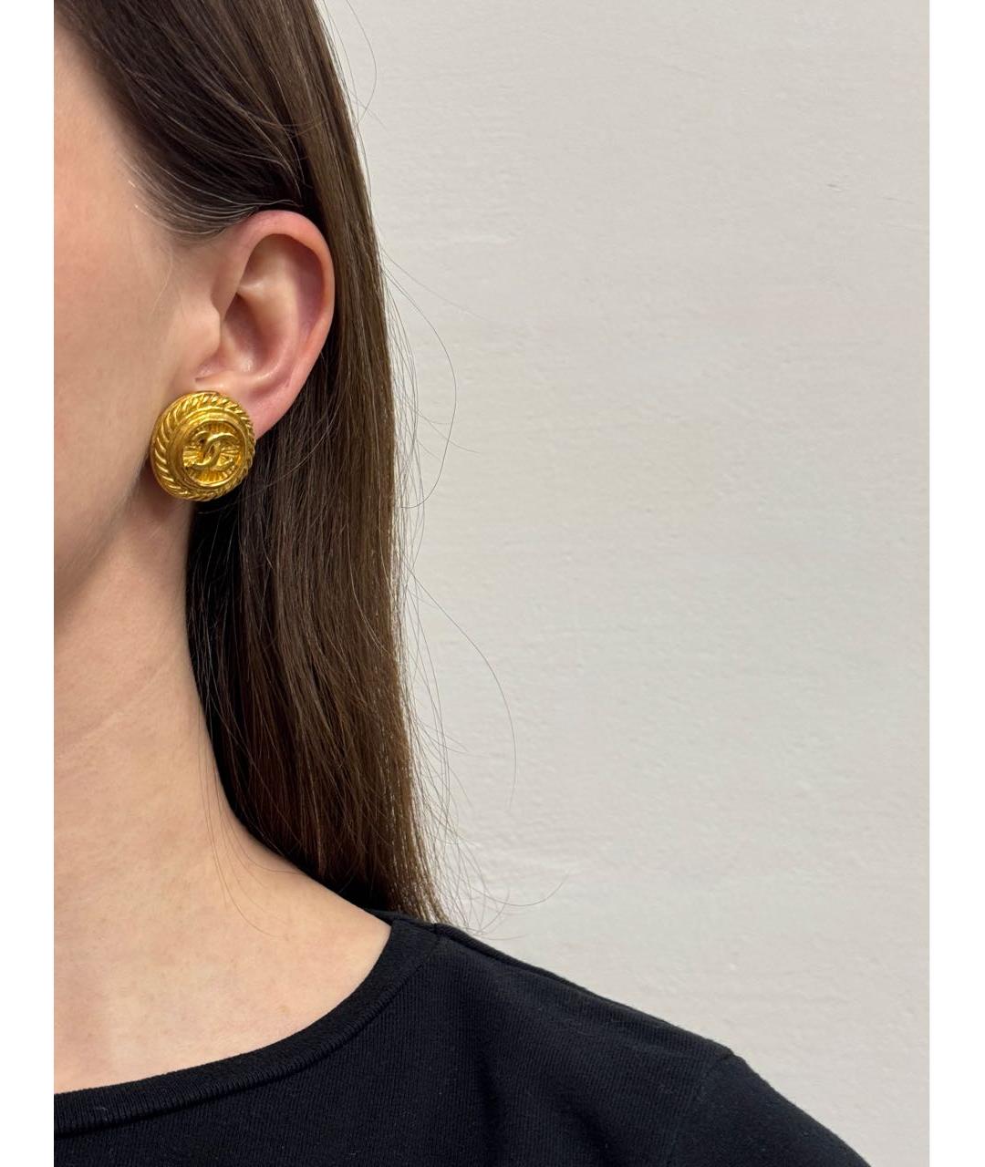 CHANEL Золотые позолоченные клипсы, фото 8