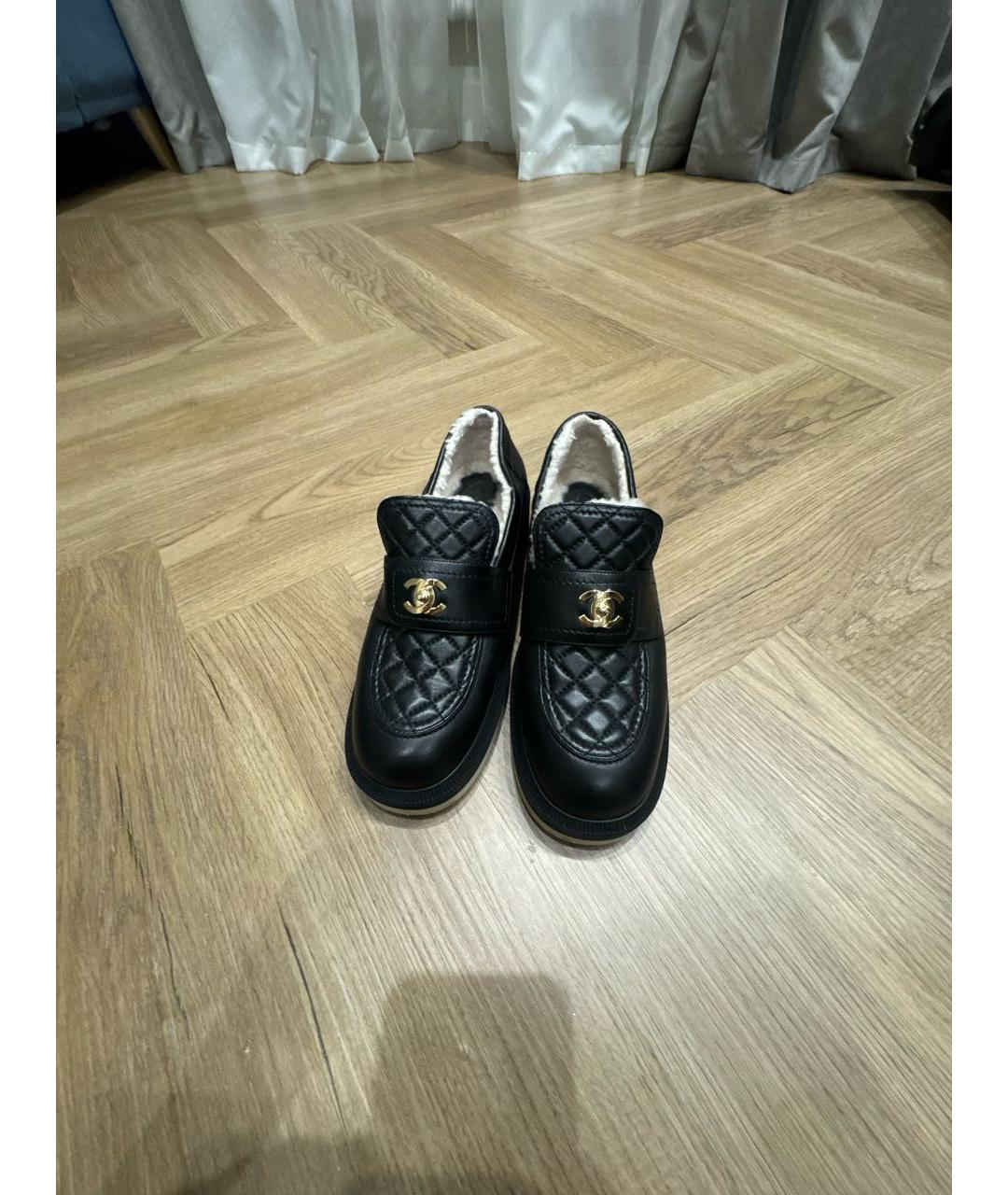 CHANEL Черные кожаные лоферы, фото 2