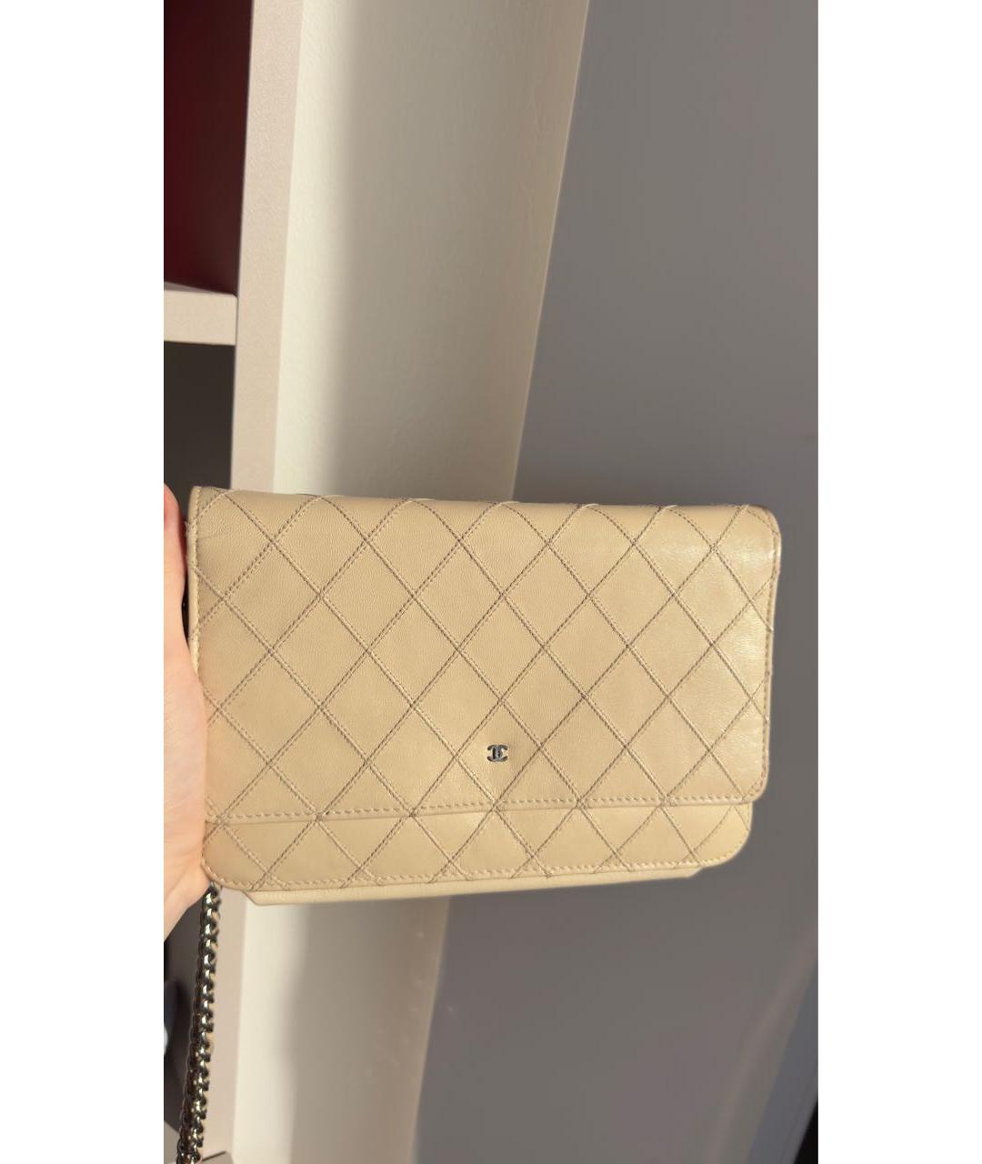 CHANEL Бежевая кожаная сумка через плечо, фото 9