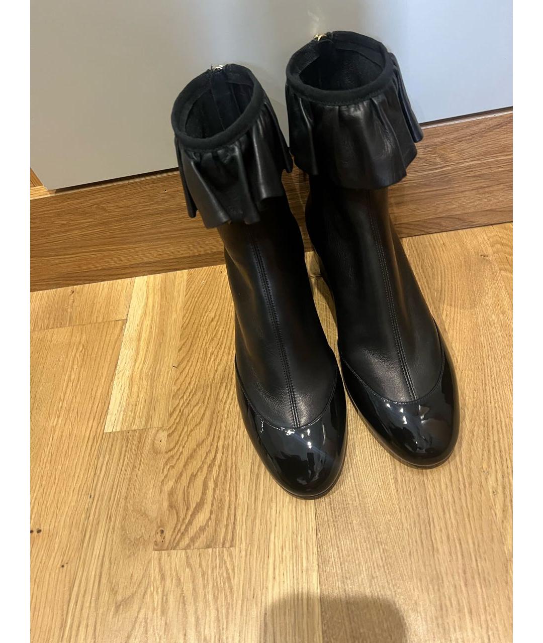 CHANEL Черные кожаные ботильоны, фото 2