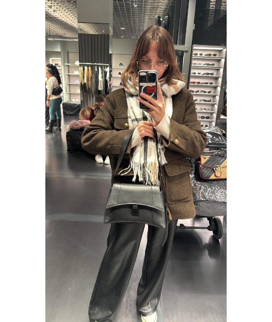 BALENCIAGA Черная кожаная сумка через плечо, фото 5