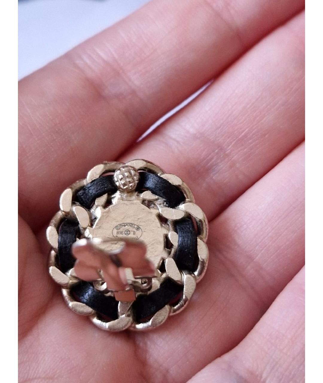 CHANEL Черные металлические клипсы, фото 5