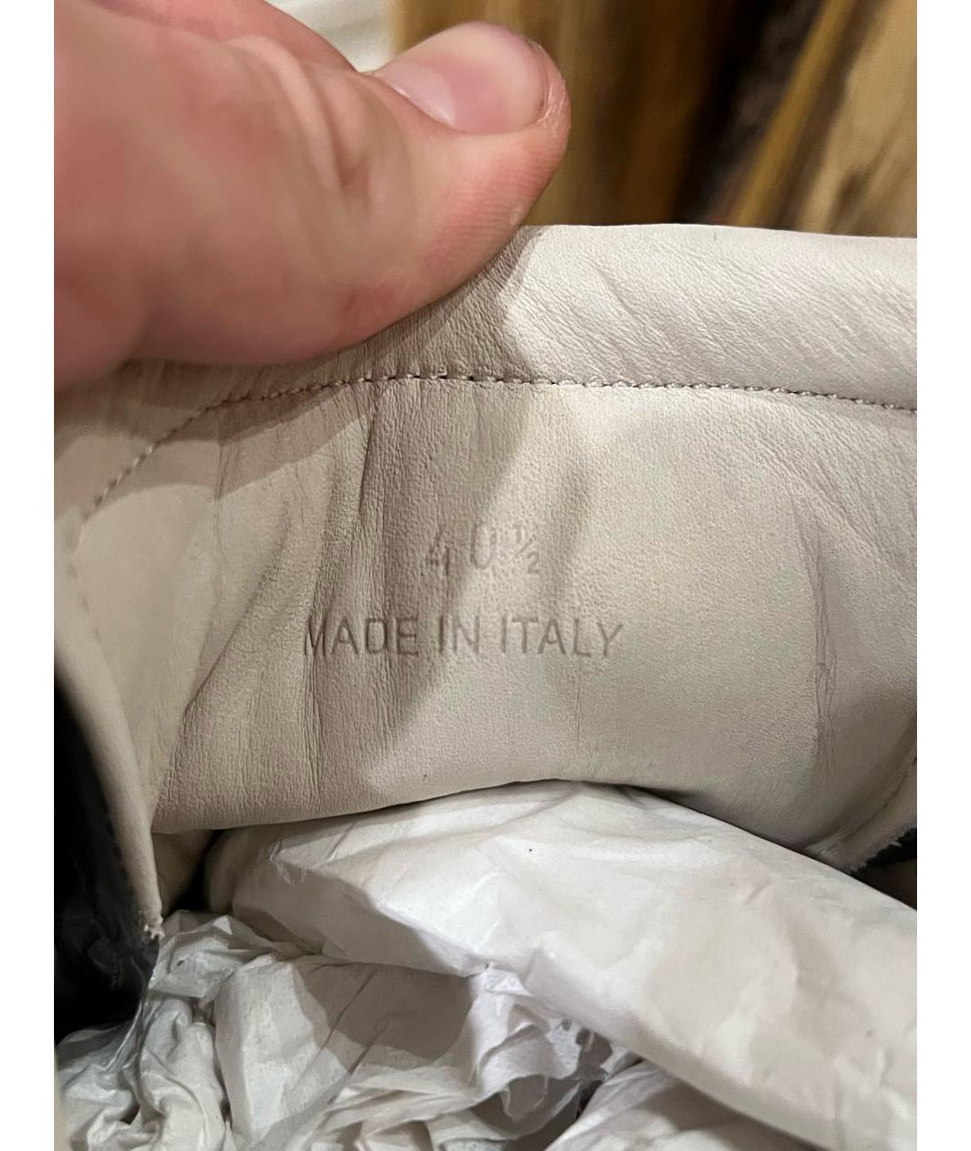 MAISON MARGIELA Антрацитовые низкие кроссовки / кеды из лакированной кожи, фото 5