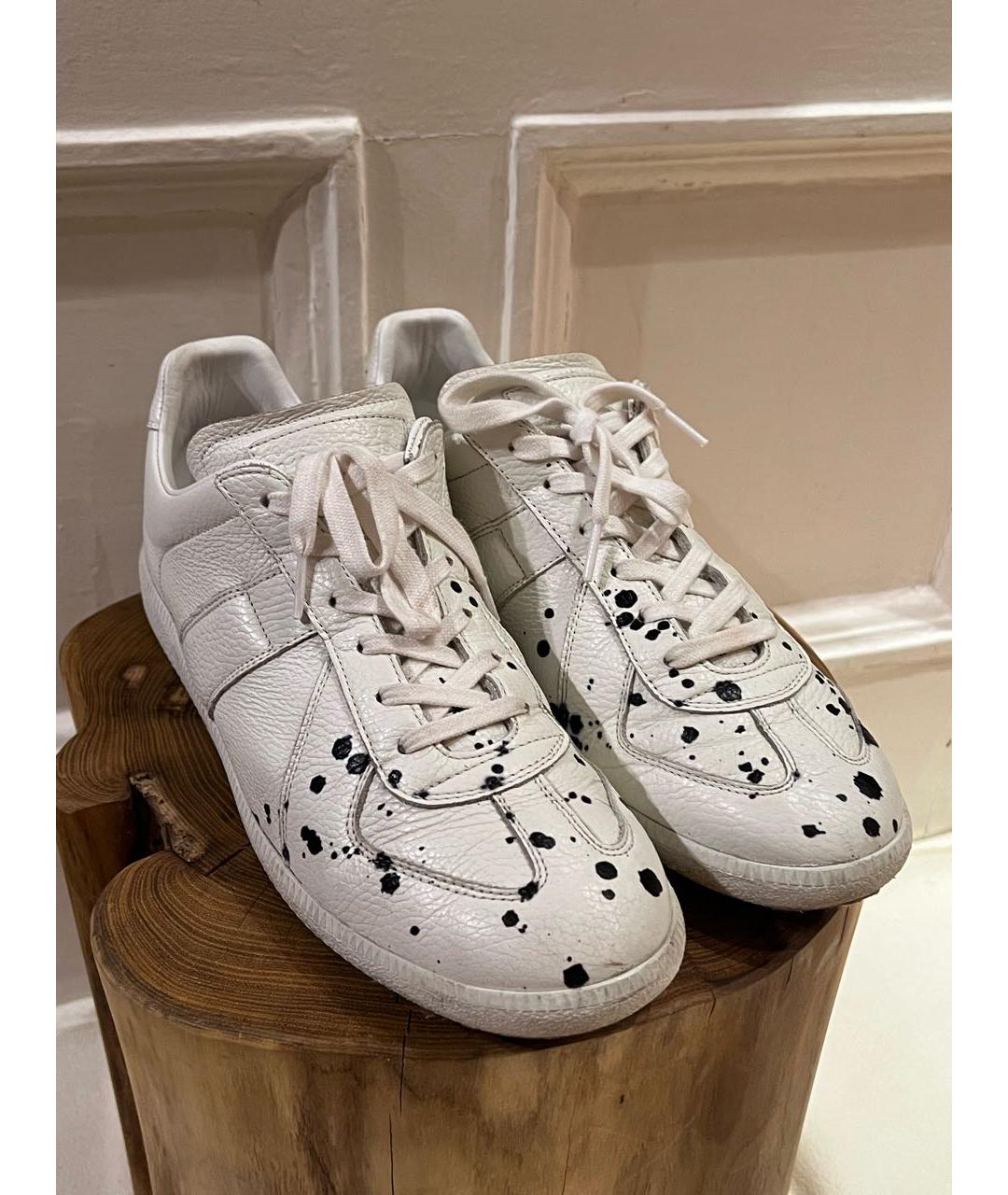 MAISON MARGIELA Белые кожаные низкие кроссовки / кеды, фото 3