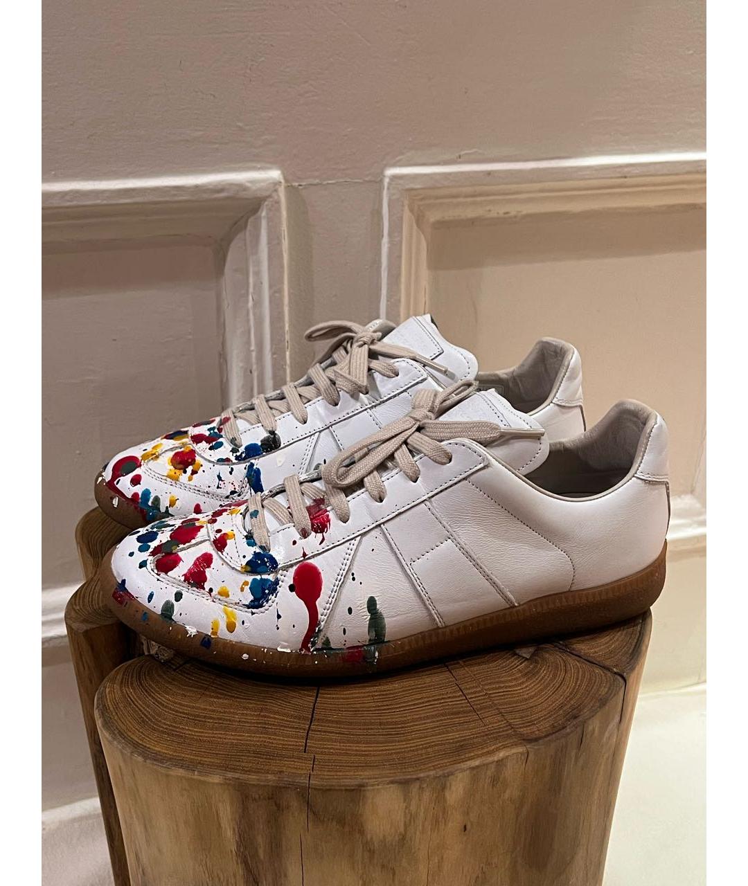 MAISON MARGIELA Белые кожаные низкие кроссовки / кеды, фото 2