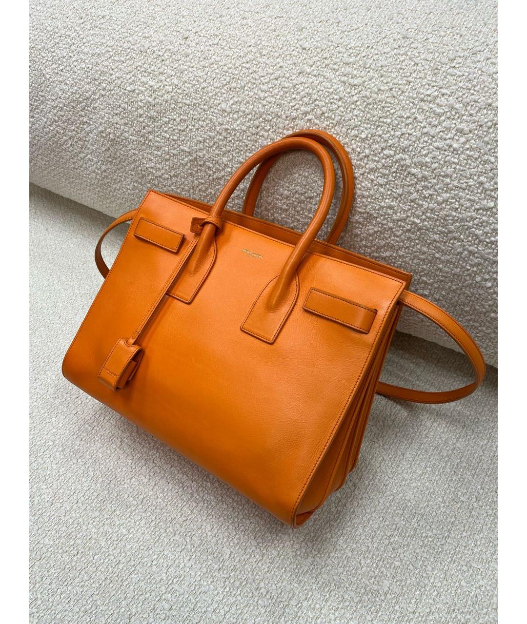 SAINT LAURENT Оранжевая кожаная сумка с короткими ручками, фото 5