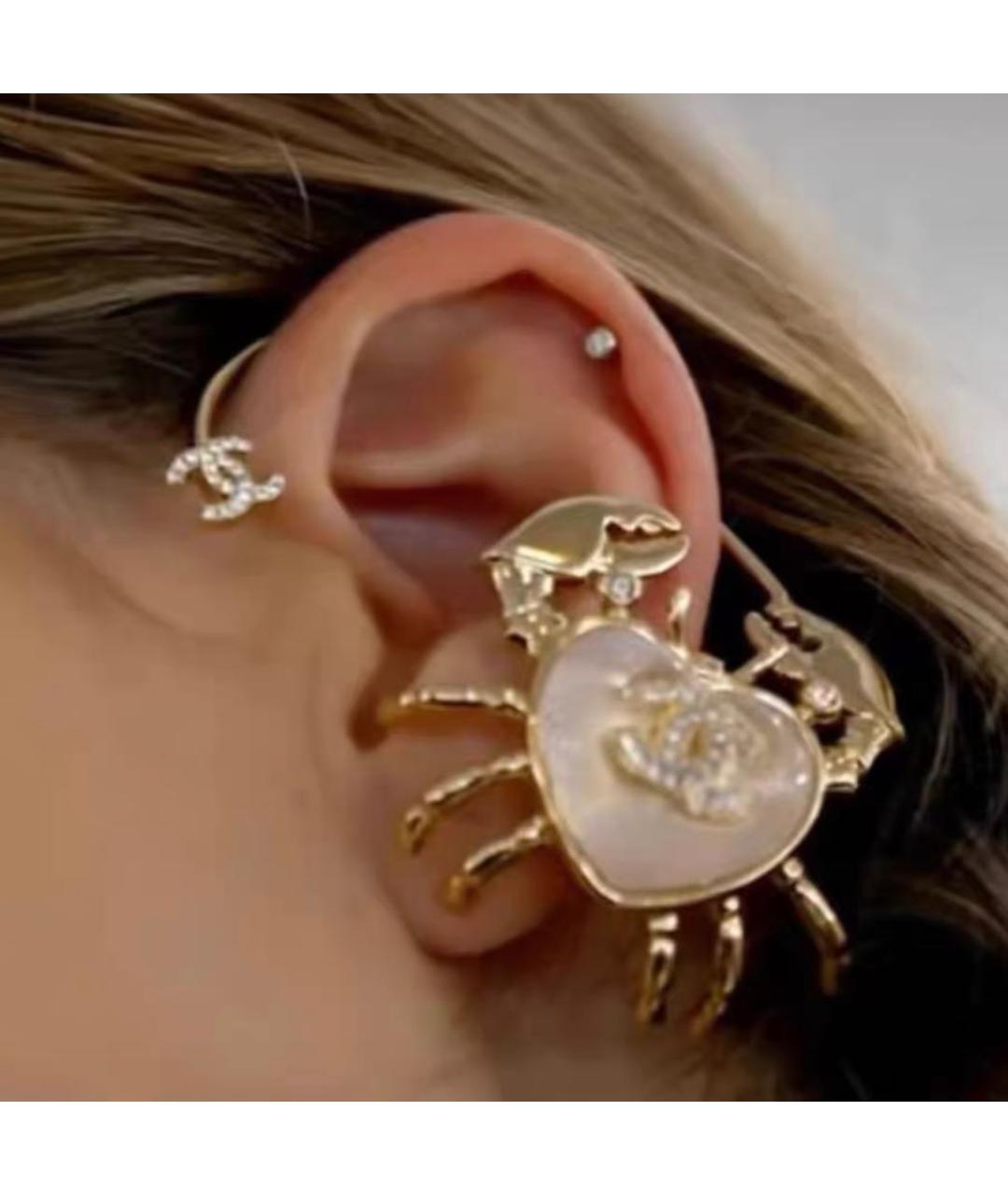 CHANEL Золотые металлические серьги, фото 5