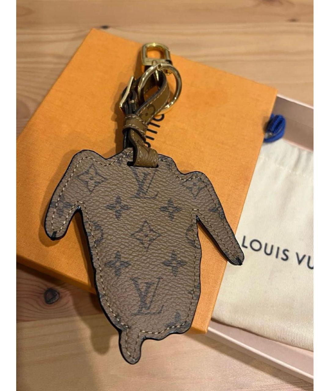 LOUIS VUITTON Черный брелок, фото 3