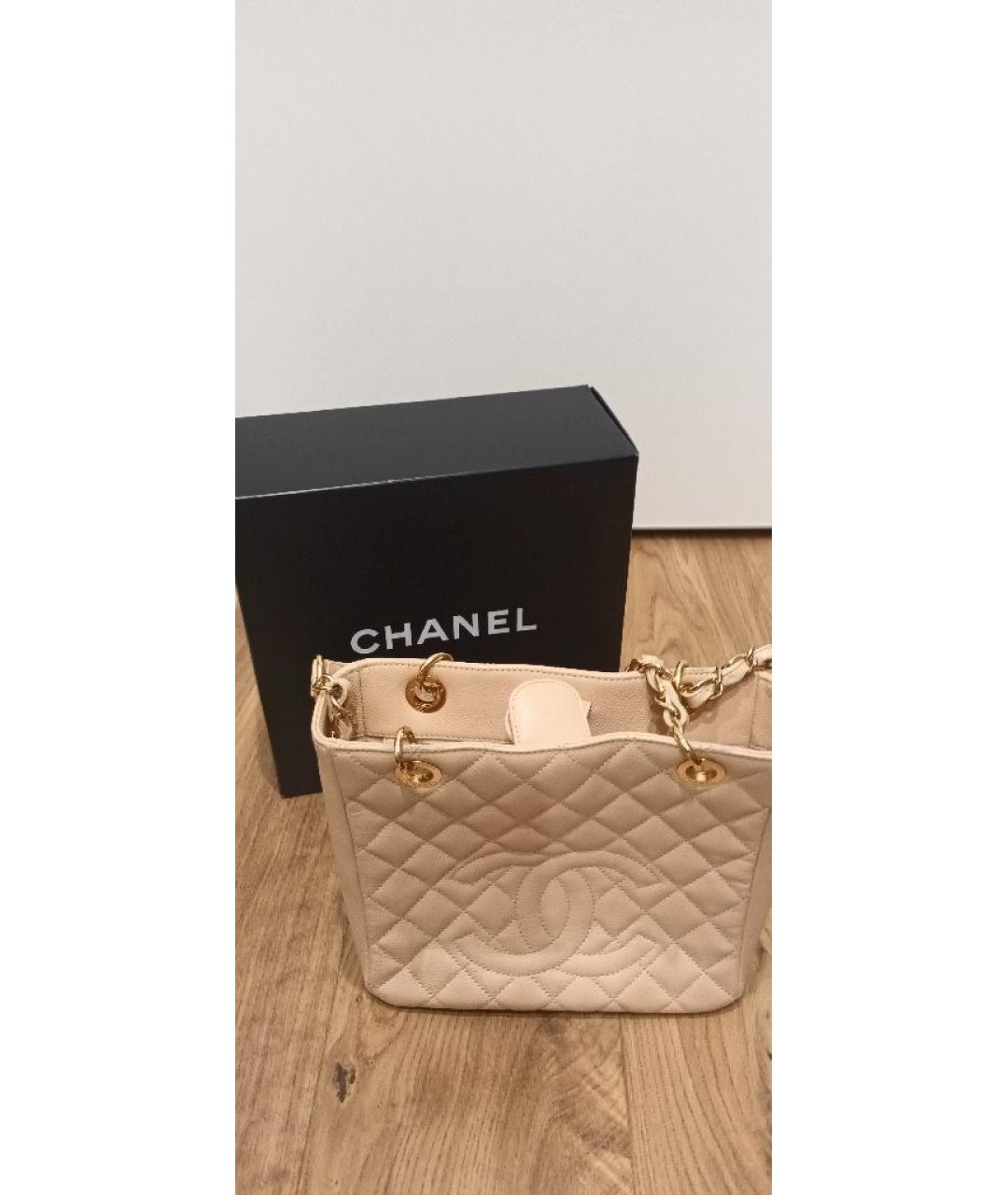 CHANEL Бежевая кожаная сумка через плечо, фото 3