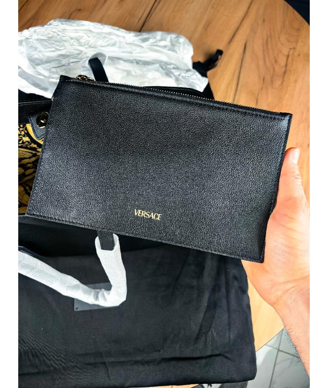 VERSACE Черная кожаная сумка тоут, фото 7