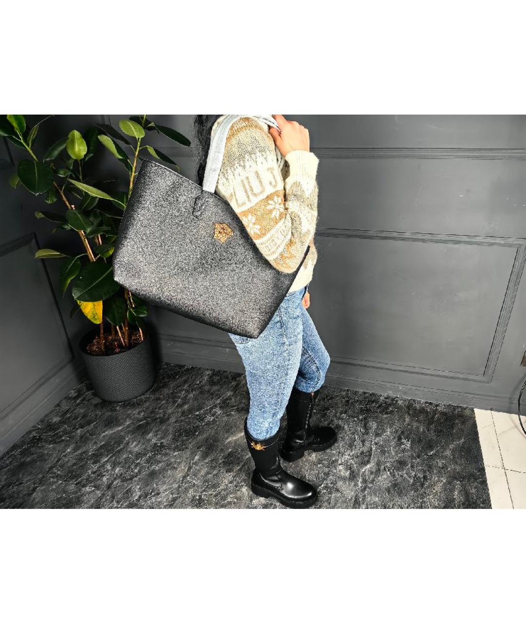 VERSACE Черная кожаная сумка тоут, фото 5