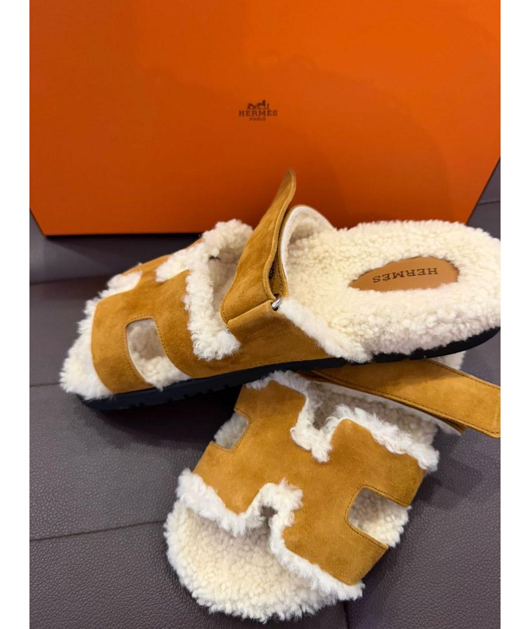 HERMES Коричневые замшевые шлепанцы, фото 3